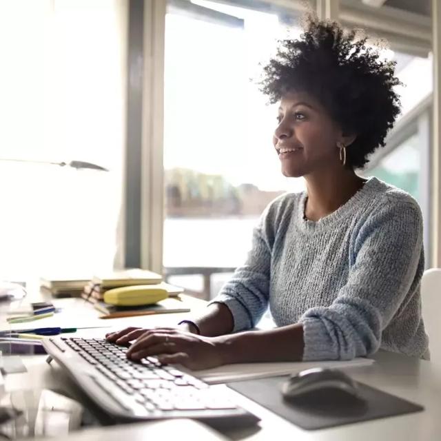 how design sales manager compensation plan