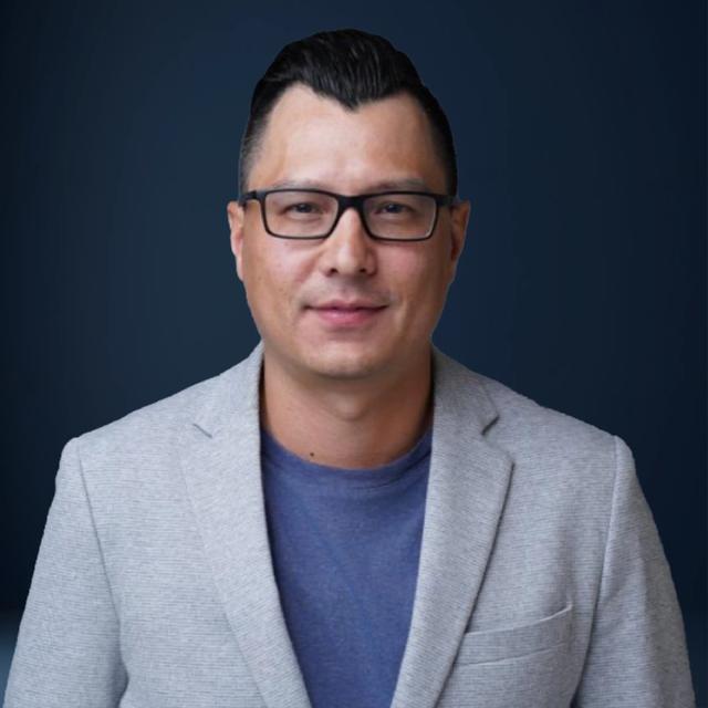 Exec Headshots-CPO-Chris Li